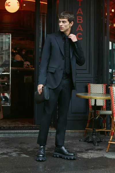 Look 33